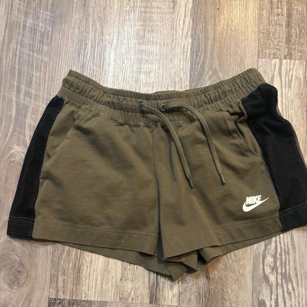 Nike Women's Khaki and Black Athletic Shorts